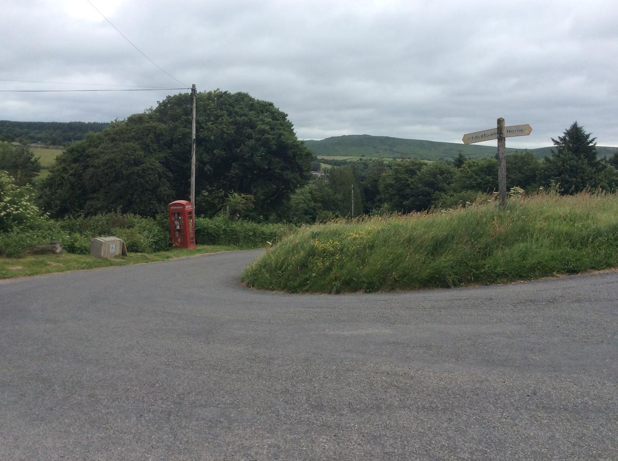 The Forest Inn Dartmoor Yelverton Esterno foto